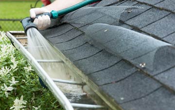 Dyffryn Castell gutter cleaning costs